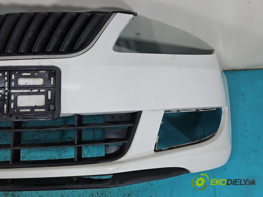 Skoda Fabia II 2007-2014 1.6 tdi CAYA 105 HP manual 77 kW 1598 cm3 5- nárazník predné 5J0807221D (Kľučka dverí ostatné)