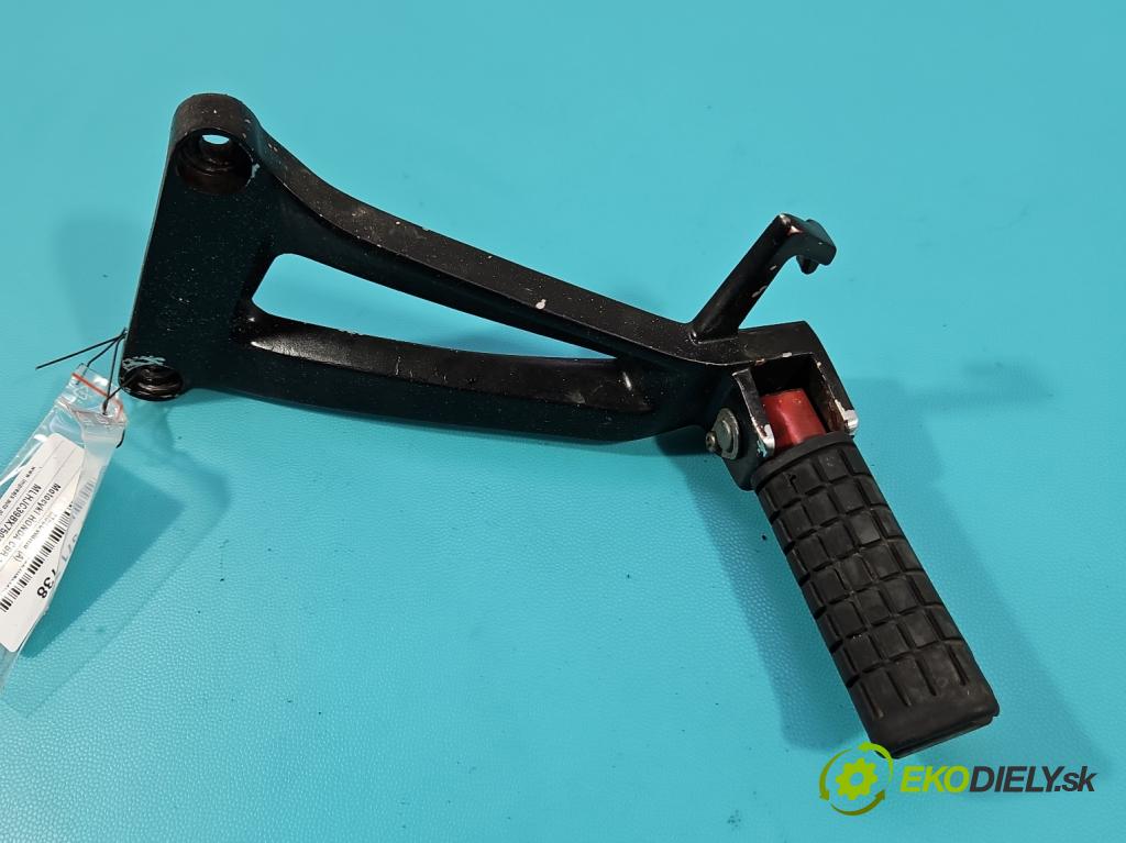 Motocykl HONDA CBR 125R 0.1b 14KM manual 10 kW 125 cm3 2- Upevnenie: