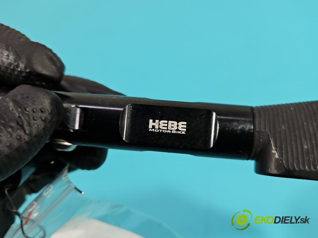 Motocykl HONDA CBR 125R 0.1b 14KM manual 10 kW 125 cm3 2- zrkadlo pravé  (Kľučka dverí ostatné)