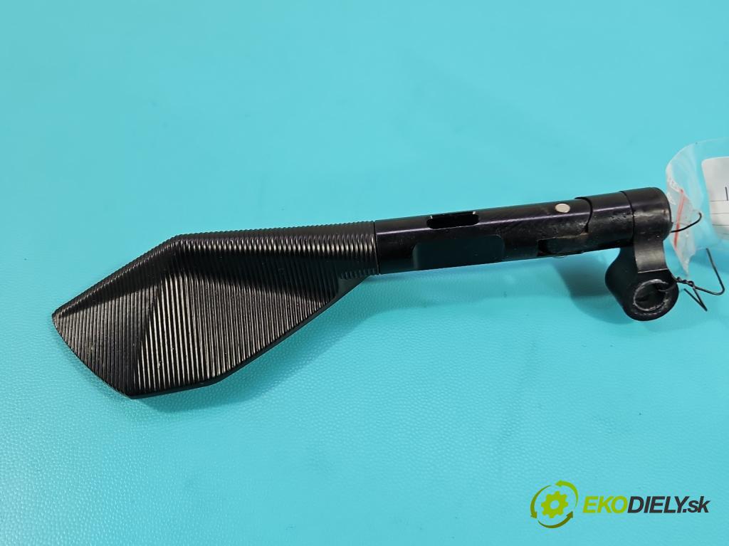 Motocykl HONDA CBR 125R 0.1b 14KM manual 10 kW 125 cm3 2- zrkadlo pravé  (Kľučka dverí ostatné)