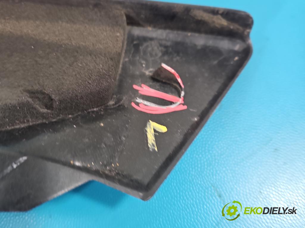 Motocykl HONDA CBR 125R 0.1b 14KM manual 10 kW 125 cm3 2- kryt plast