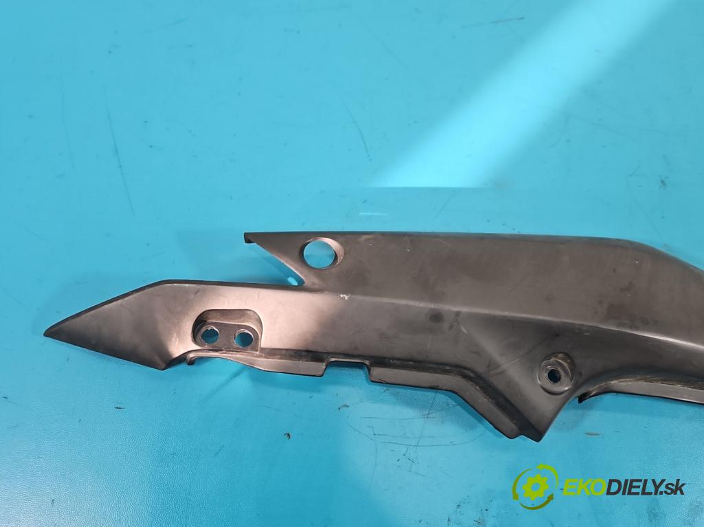 Motocykl HONDA CBR 125R 0.1b 14KM manual 10 kW 125 cm3 2- kryt plastová 83640-KPPA-9010