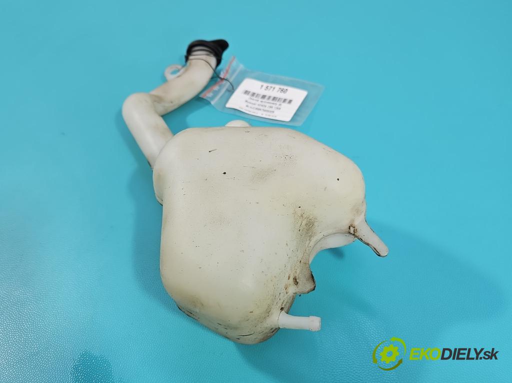 Motocykl HONDA CBR 125R 0.1b 14KM manual 10 kW 125 cm3 2- Nádrž: kompenzačné: