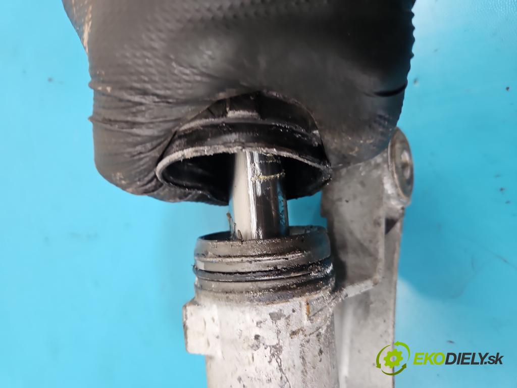 Ford Fiesta Mk7 2008-2017 1.2 16V 82 HP manual 60 kW 1242 cm3 3- Ozubené kolo: volant