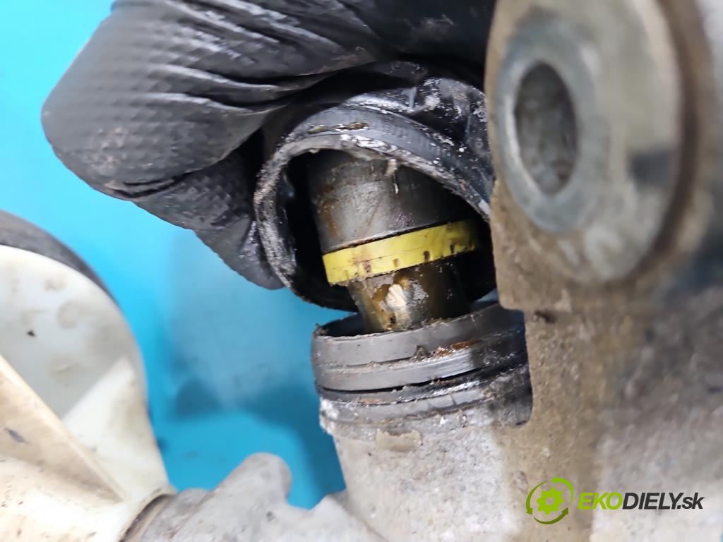 Ford Fiesta Mk7 2008-2017 1.2 16V 82 HP manual 60 kW 1242 cm3 3- Ozubené kolo: volant