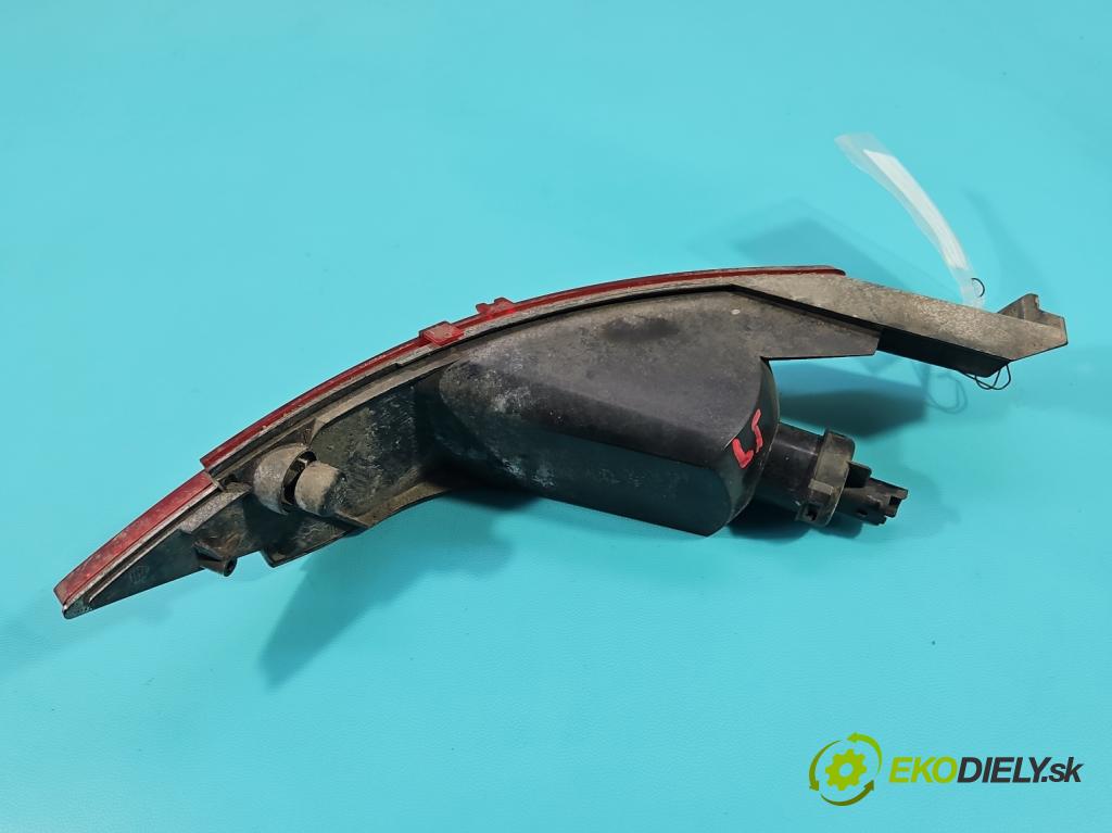 Ford Fiesta Mk7 2008-2017 1.2 16V 82 HP manual 60 kW 1242 cm3 3- svetlo / reflektor zadné ľavé nárazník 8A61-15K273-AC