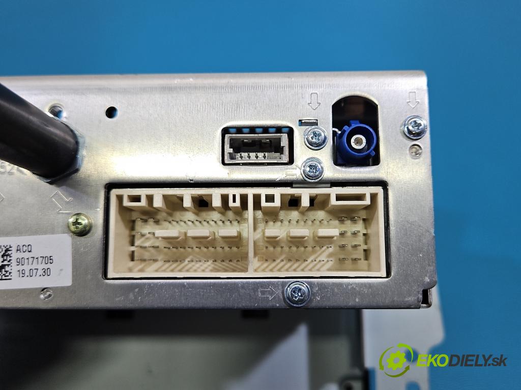 Kia Optima IV 2015-2020 1.6 T-GDI 180 hp automatic 132.4 kW 1591 cm3 4- Radio továrna: 96560-D4DA1WK