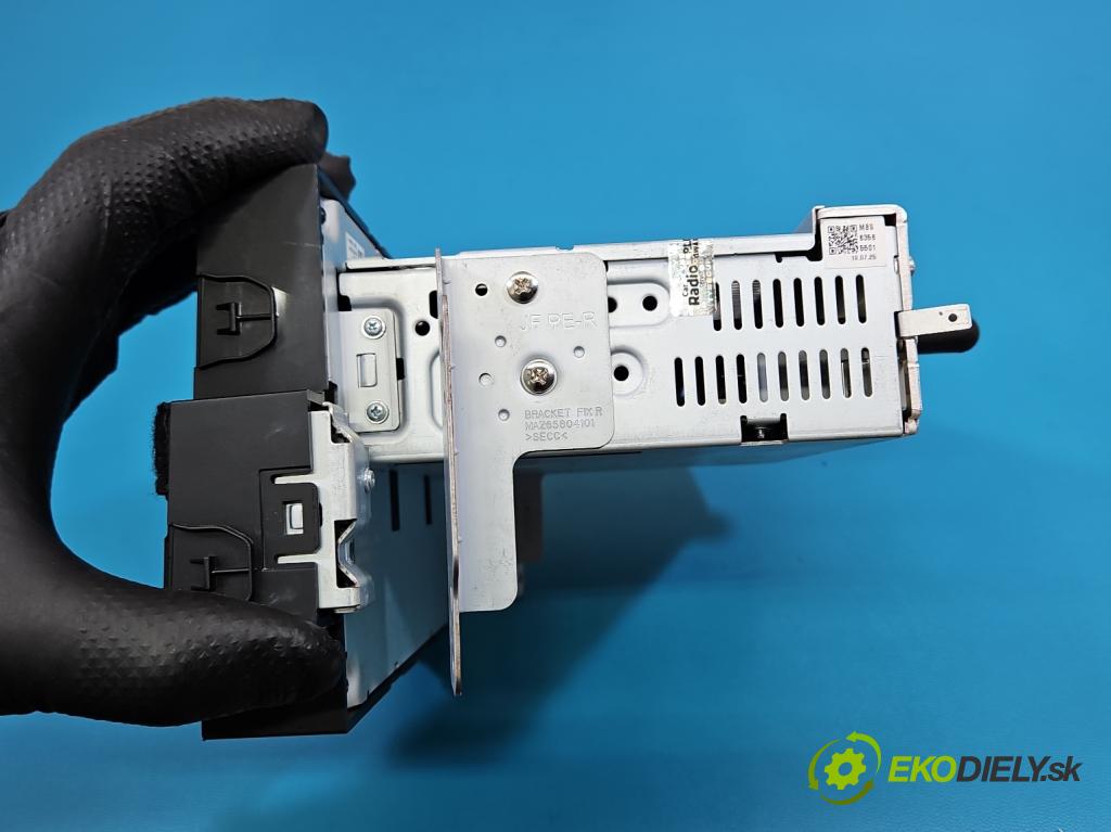 Kia Optima IV 2015-2020 1.6 T-GDI 180 hp automatic 132.4 kW 1591 cm3 4- Radio továrna: 96560-D4DA1WK