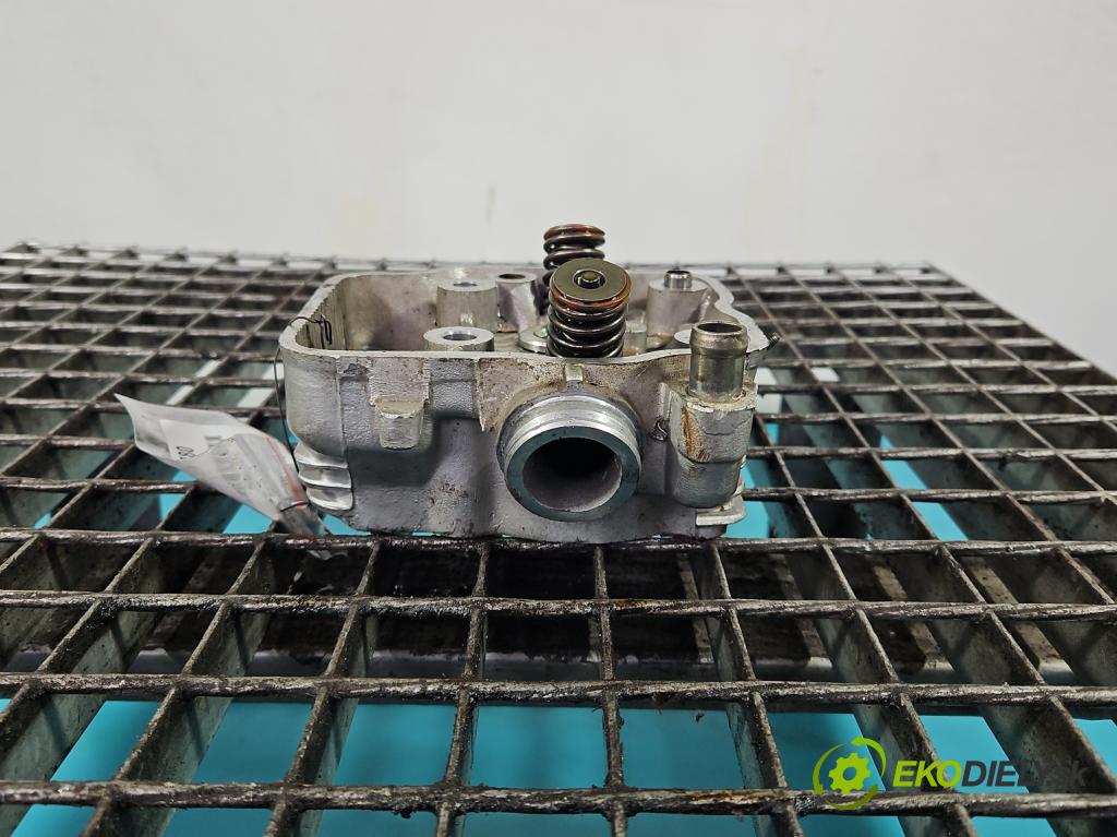 Motocykl HONDA CBR 125R 0.1b 14KM manual 10 kW 125 cm3 2- Hlava: motora