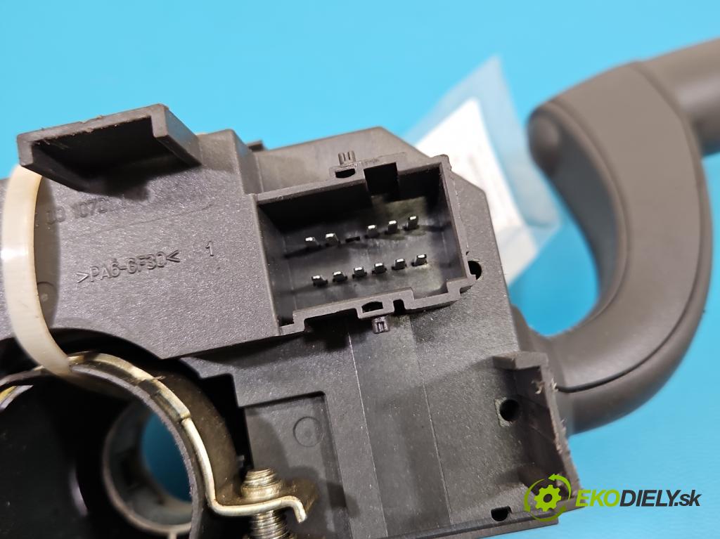 Lancia Ypsilon II 2003-2011 1.2 16V 80 hp manual 59 kW 1242 cm3 3- Přepínač sdružený  (Páčky pod volantem)