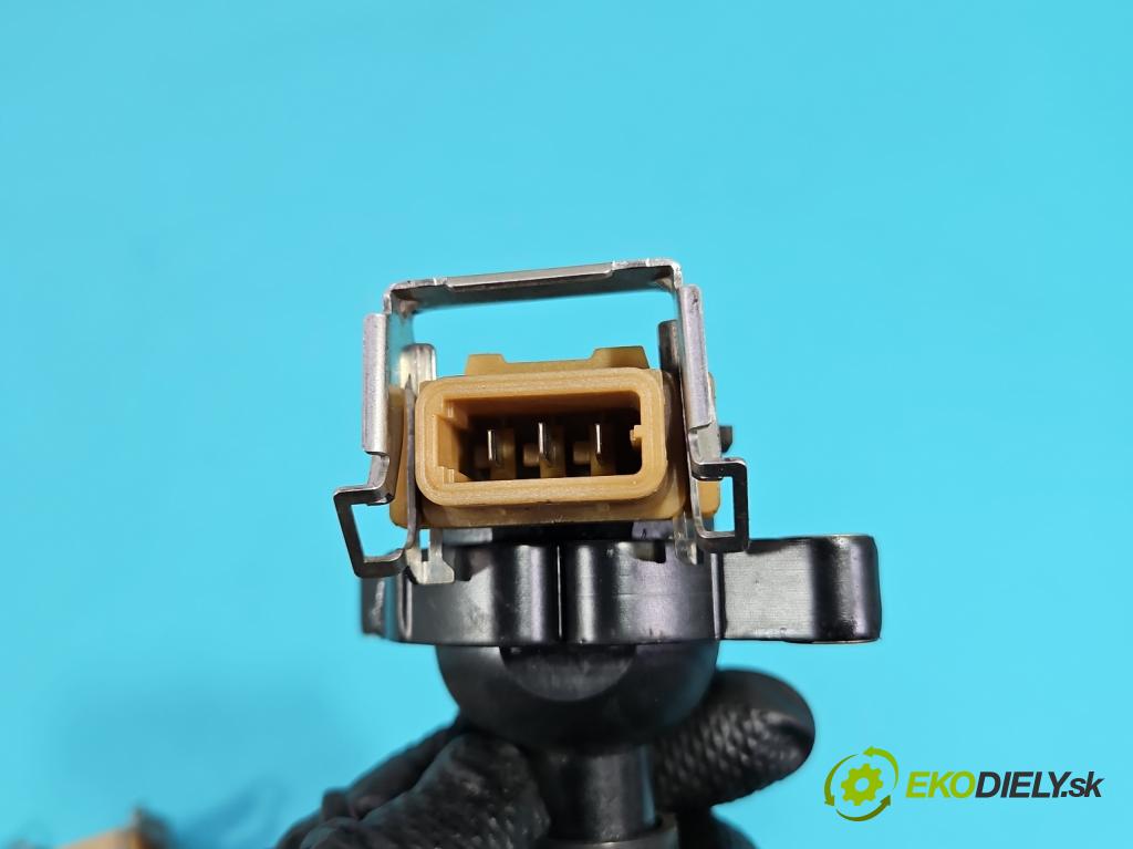 Bmw 5 E39 1996-2003 2.5 R6 170 hp automatic 125 kW 2494 cm3 4- cívka zapalovací 1748017 (Zážehová cívka)