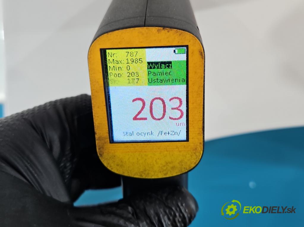 Skoda Fabia II 2007-2014 1.6 tdi CAYA 105 hp manual 77 kW 1598 cm3 5- blatnik přední pravý  (Klika dveří ostatní)