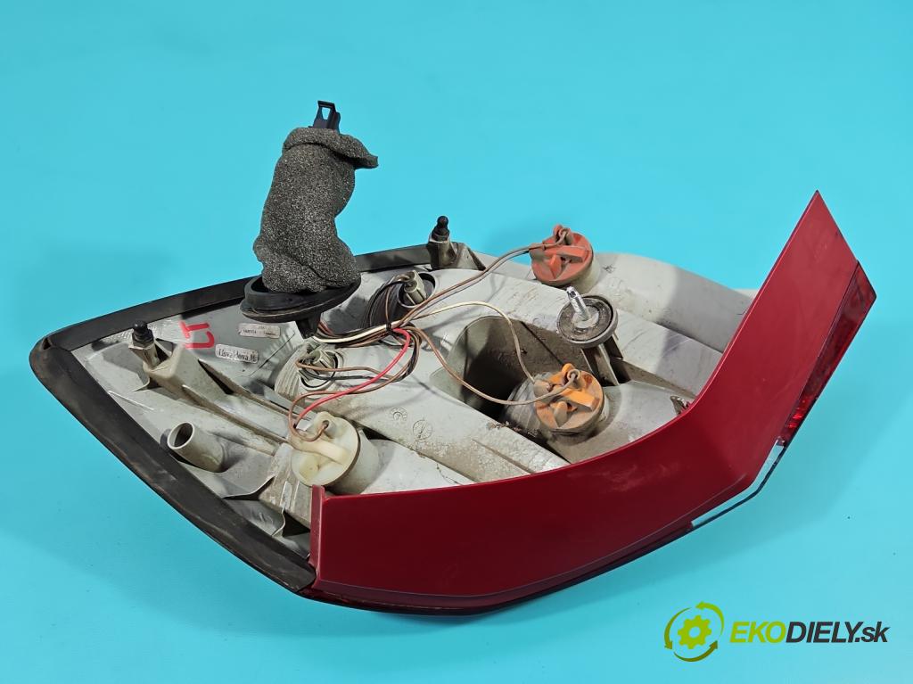 Skoda Fabia II 2007-2014 1.6 tdi 105 HP manual 77 kW 1598 cm3 5- svetlo / reflektor zadné ľavé 5J6945095 (Kľučka dverí ostatné)