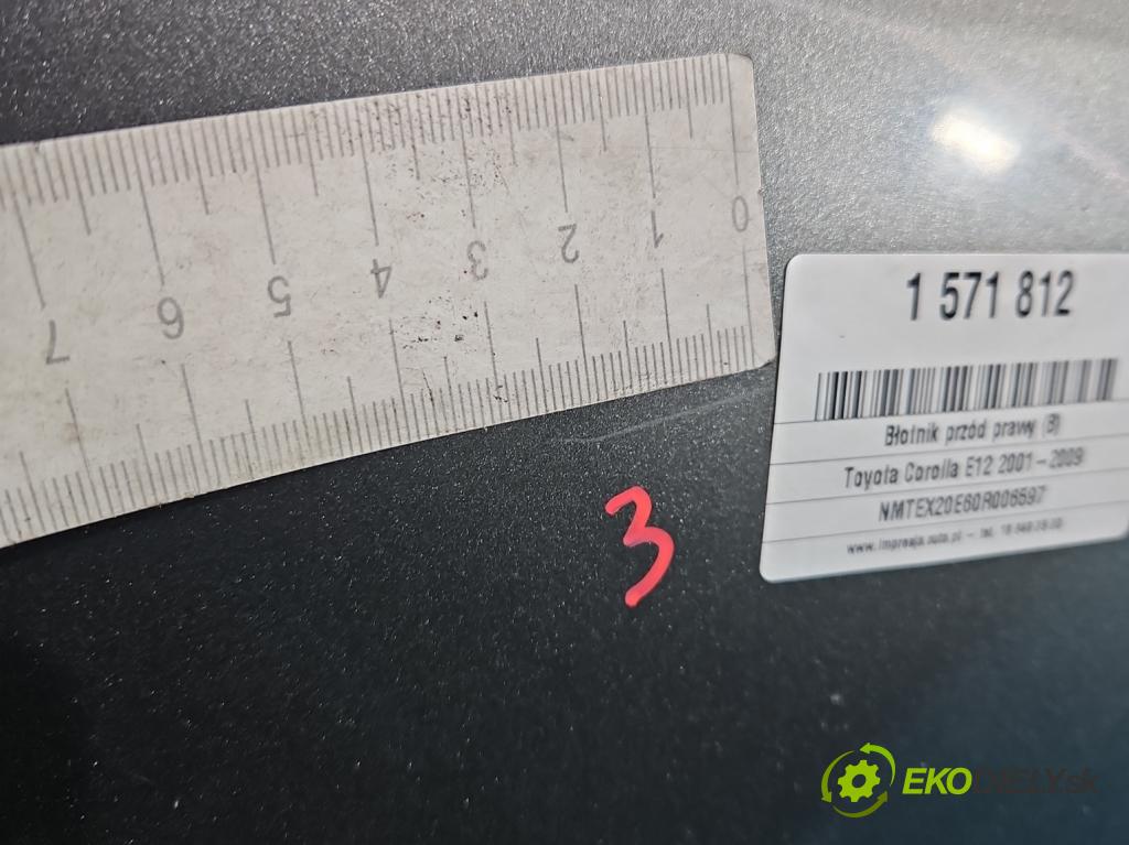 Toyota Corolla E12 2001-2009 2.0 D4D 90 HP manual 66 kW 1995 cm3 5- blatník predné pravý  (Kľučka dverí ostatné)