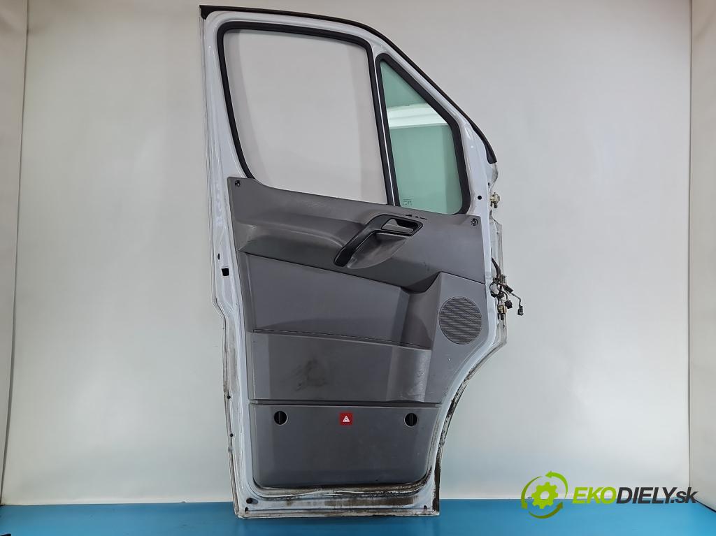 Mercedes Sprinter II 906 2006-  2.2 cdi 109 HP manual 80 kW 2148 cm3 5- dvere predné ľavé  (Kľučka dverí ostatné)