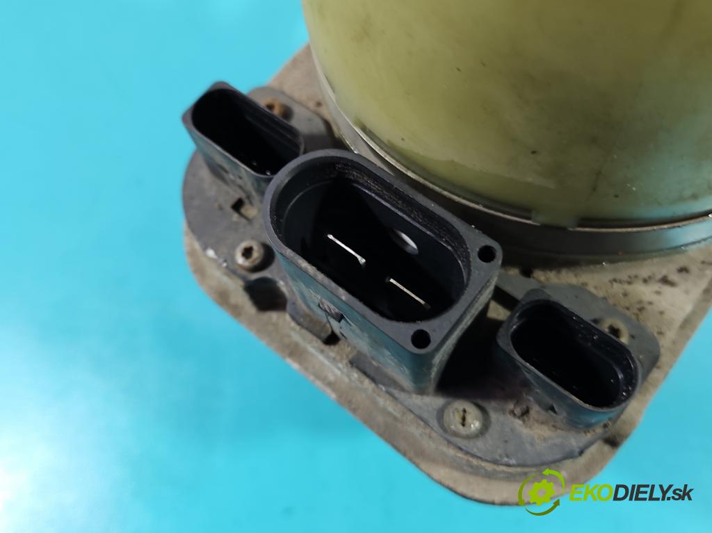 Skoda Fabia II 2007-2014 1.6 tdi CAYA 105 hp manual 77 kW 1598 cm3 5- čerpadlo posilovač 6R0423156C (Servočerpadlo)