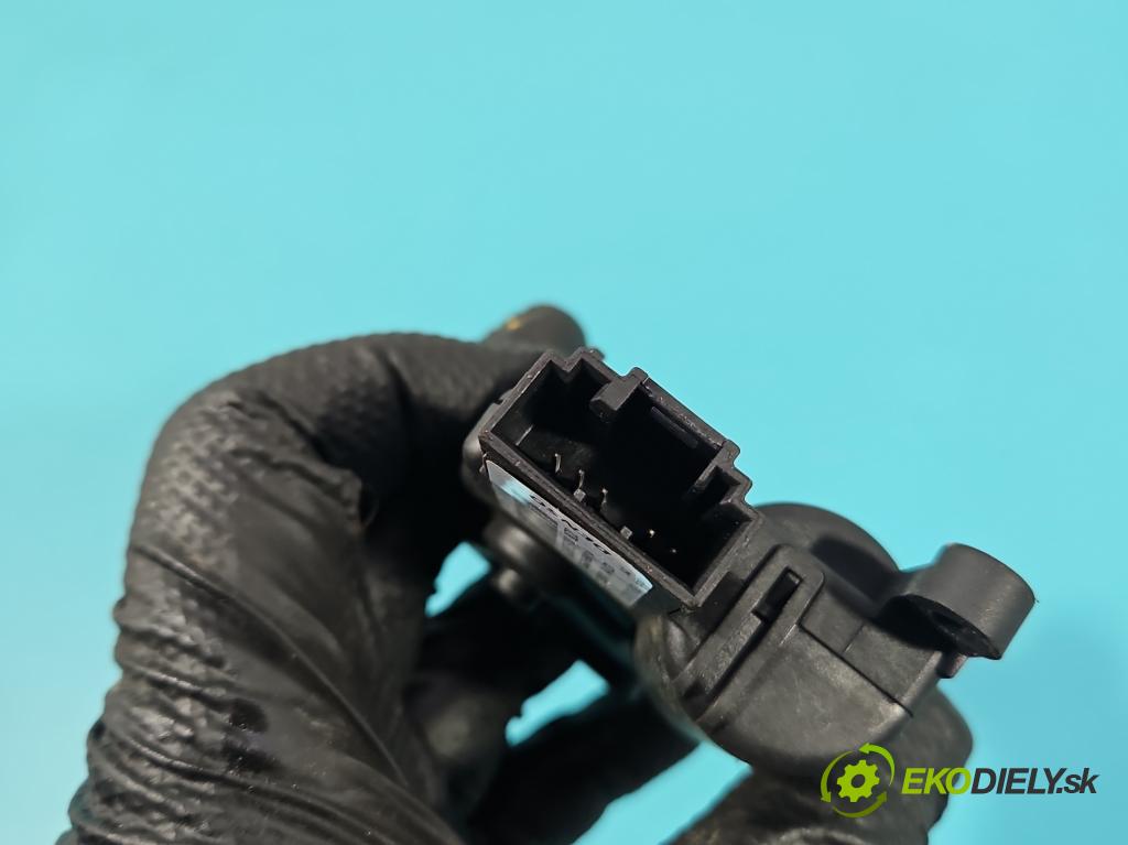 Vw Passat B8 2014 - 2.0 tdi 150 HP automatic 110 kW 1968 cm3 5- motor: kúrenia 5Q0907511A