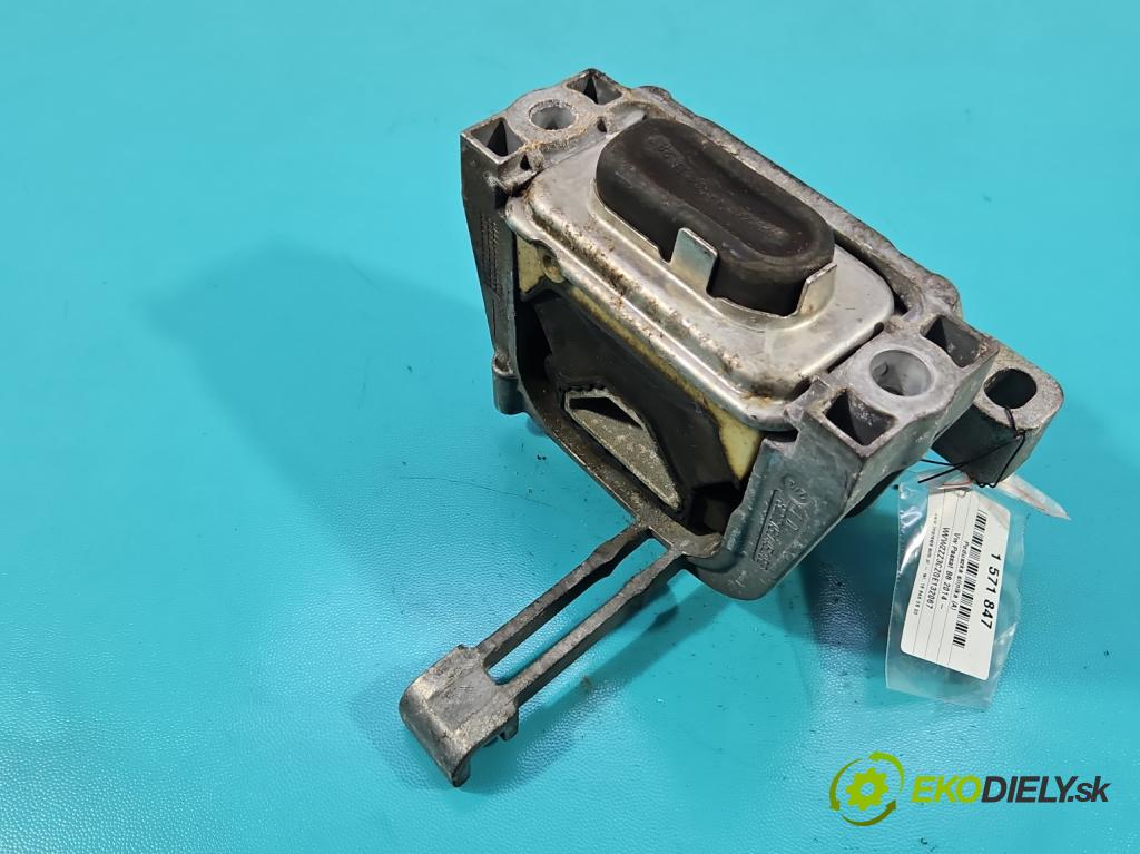 Vw Passat B8 2014 - 2.0 tdi 150 HP automatic 110 kW 1968 cm3 5- airbag motora 3Q0199262J (Držiak motora)