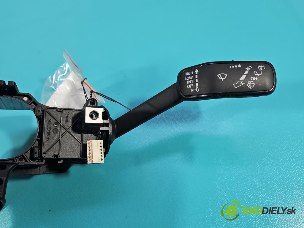 Vw Passat B8 2014 - 2.0 tdi 150 hp automatic 110 kW 1968 cm3 5- Přepínač sdružený 3Q0953521P (Páčky pod volantem)