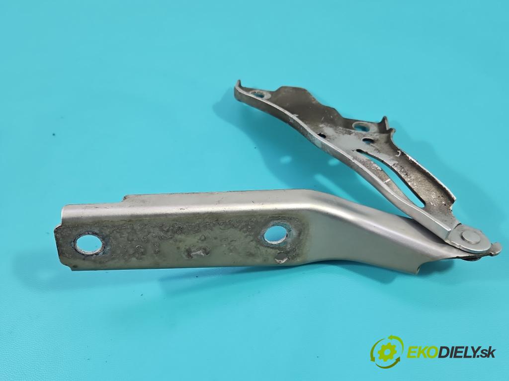 Vw Passat B8 2014 - 2.0 tdi 150 HP automatic 110 kW 1968 cm3 5- Závěs: kapoty komplet 3G0823302