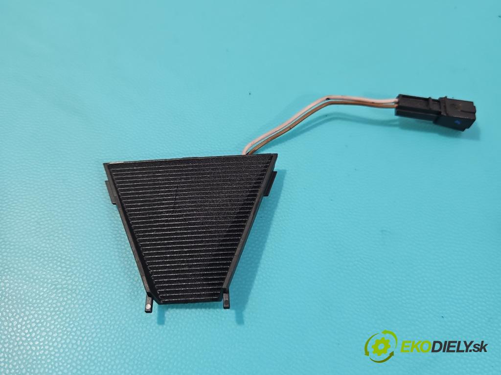 Vw Passat B8 2014 - 2.0 tdi 150 hp automatic 110 kW 1968 cm3 5- snímač stmívání 3G0862505