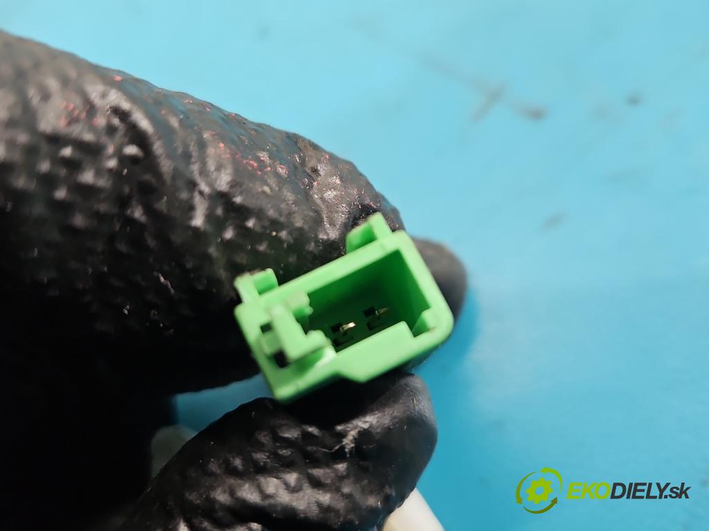 Skoda Fabia II 2007-2014 1.6 tdi CAYA 105 HP manual 77 kW 1598 cm3 5- airbag vzduchové soubor: 5JA880201D