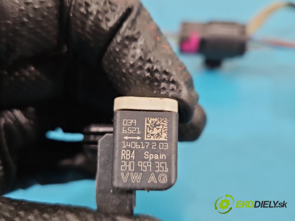 Skoda Fabia II 2007-2014 1.6 tdi CAYA 105 HP manual 77 kW 1598 cm3 5- airbag vzduchové soubor: 5JA880201D