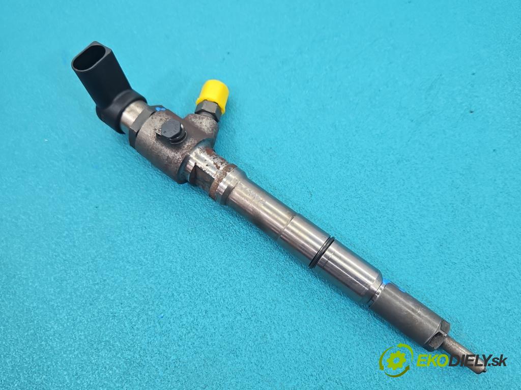 Skoda Fabia II 2007-2014 1.6 tdi CAYA 105 HP manual 77 kW 1598 cm3 5- vstrek 03L130277B (Vstrekovač paliva)