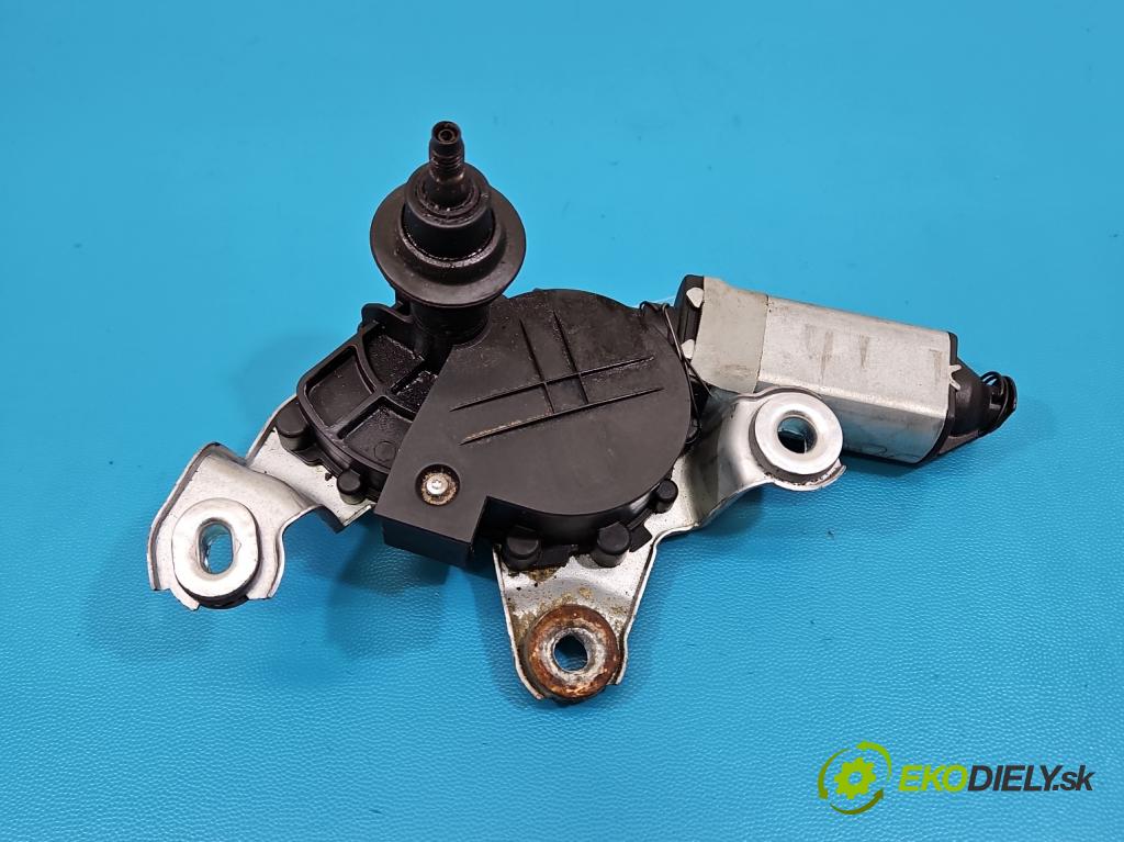 Skoda Fabia II 2007-2014 1.6 tdi CAYA 105 HP manual 77 kW 1598 cm3 5- motor stieračov zadné 5J9955711B