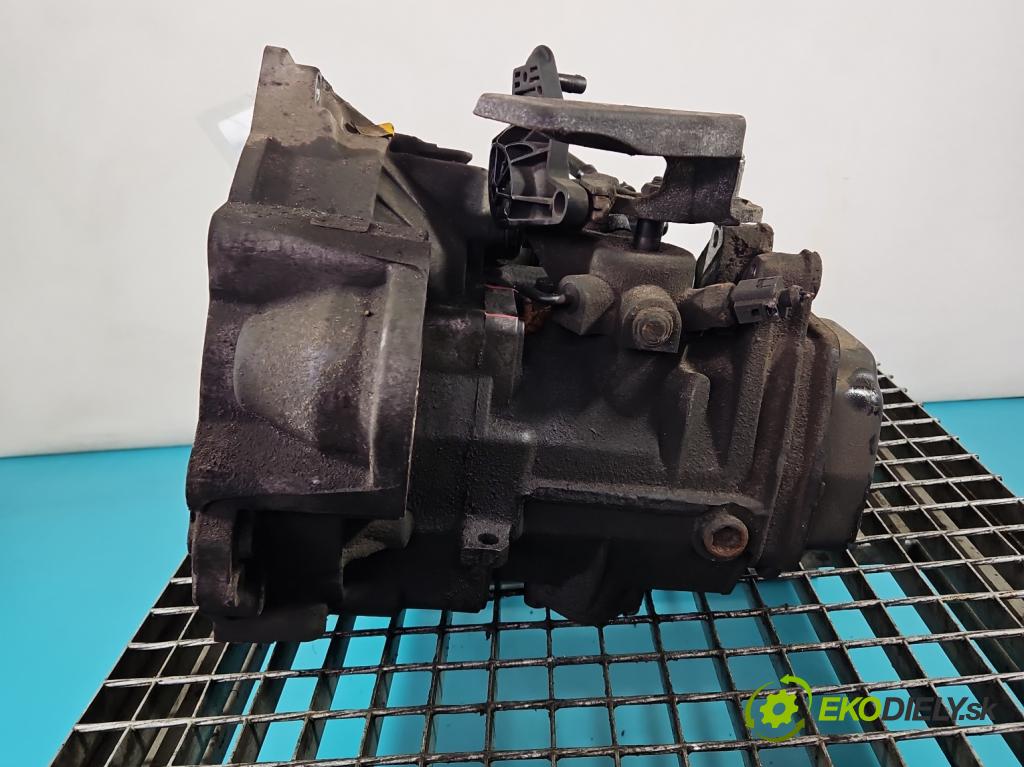 Skoda Fabia II 2007-2014 1.6 tdi 105 hp manual 77 kW 1598 cm3 5- převodovka stupňová manual MZL