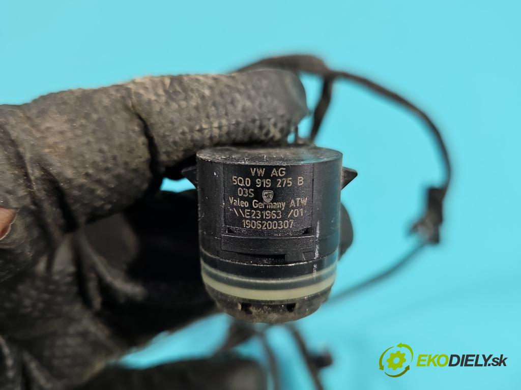 Audi A4 B9 2015-2024 2.0 TDI 190 hp automatic 140 kW 1968 cm3 5- snímač parkování 8W9971104M