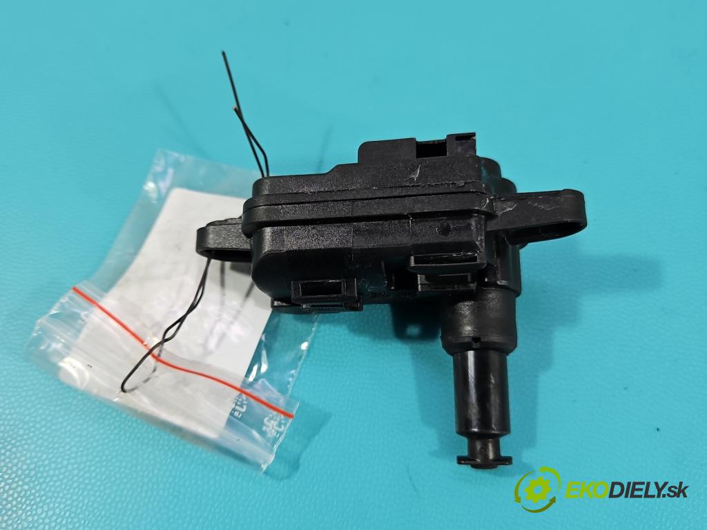 Audi A4 B9 2015-2024 2.0 TDI 190 HP automatic 140 kW 1968 cm3 5- Aktuátor: papuče: nádrže palivo 8V0862159A