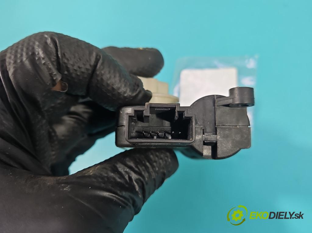 Mercedes Sprinter II 906 2006-  2.2 cdi 109 HP manual 80 kW 2148 cm3 5- motor: kúrenia 0132801374