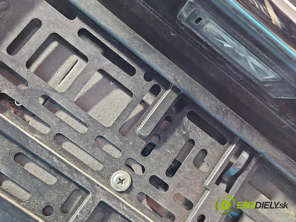 Audi A4 B9 2015-2024 2.0 TDI 190 HP automatic 140 kW 1968 cm3 5- zadna kufor  (Kapota zadná (kufor))