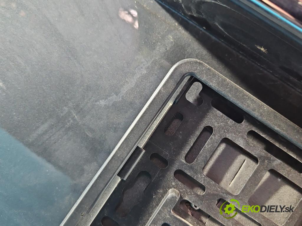 Audi A4 B9 2015-2024 2.0 TDI 190 HP automatic 140 kW 1968 cm3 5- zadna kufor  (Kapota zadná (kufor))