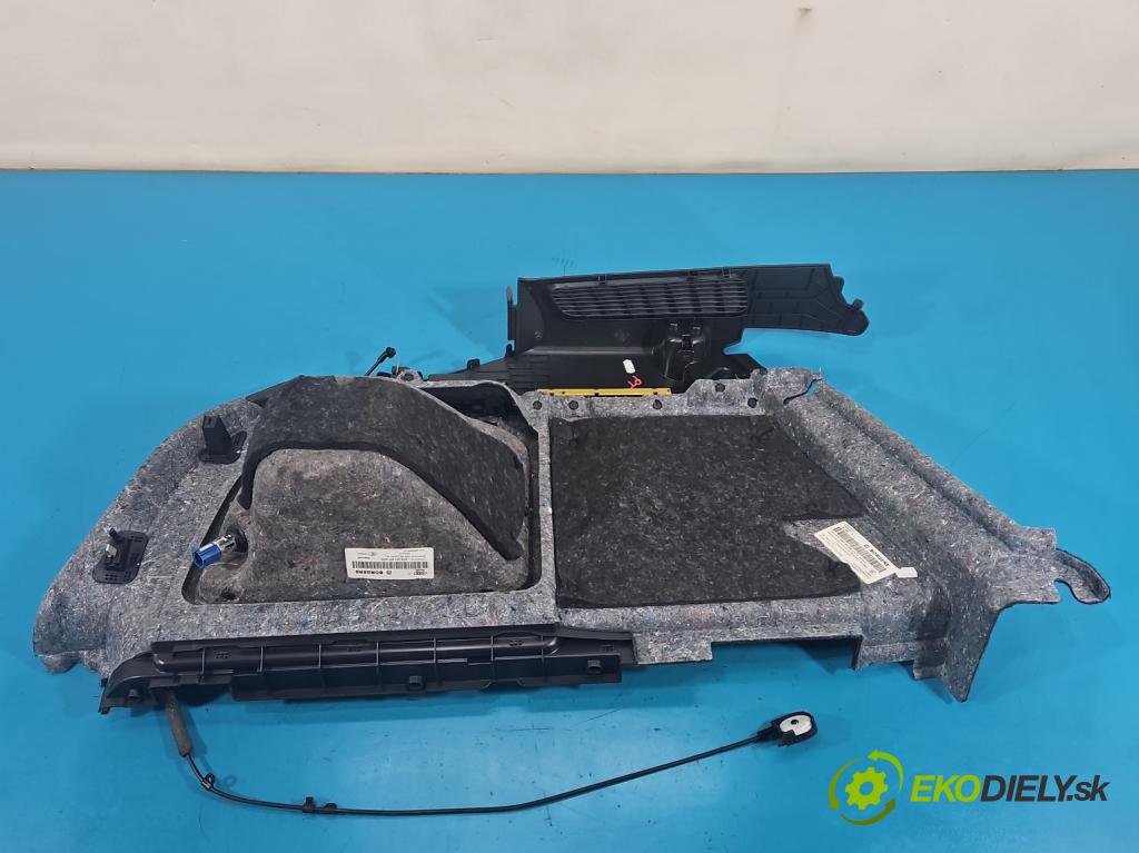 Audi A4 B9 2015-2024 2.0 TDI 190 HP automatic 140 kW 1968 cm3 5- Čalounictví: kufra: pravé 8W9863880H