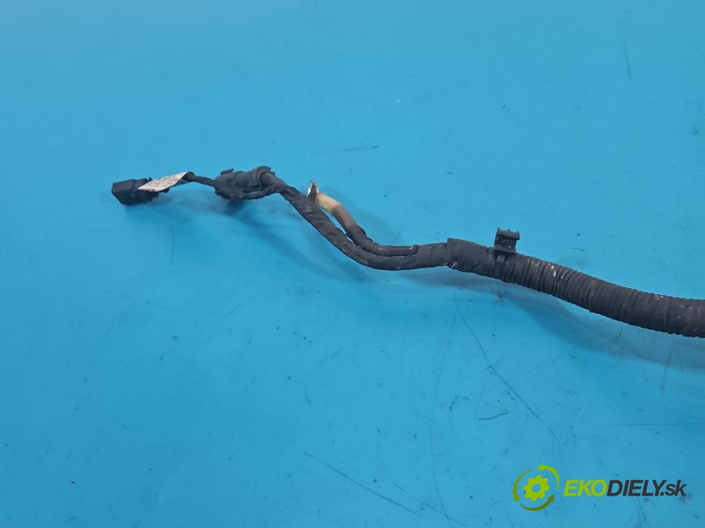 Audi A4 B9 2015-2024 2.0 TDI 190 HP automatic 140 kW 1968 cm3 5- Zväzok: riadeni manažérske: 8W1971111C