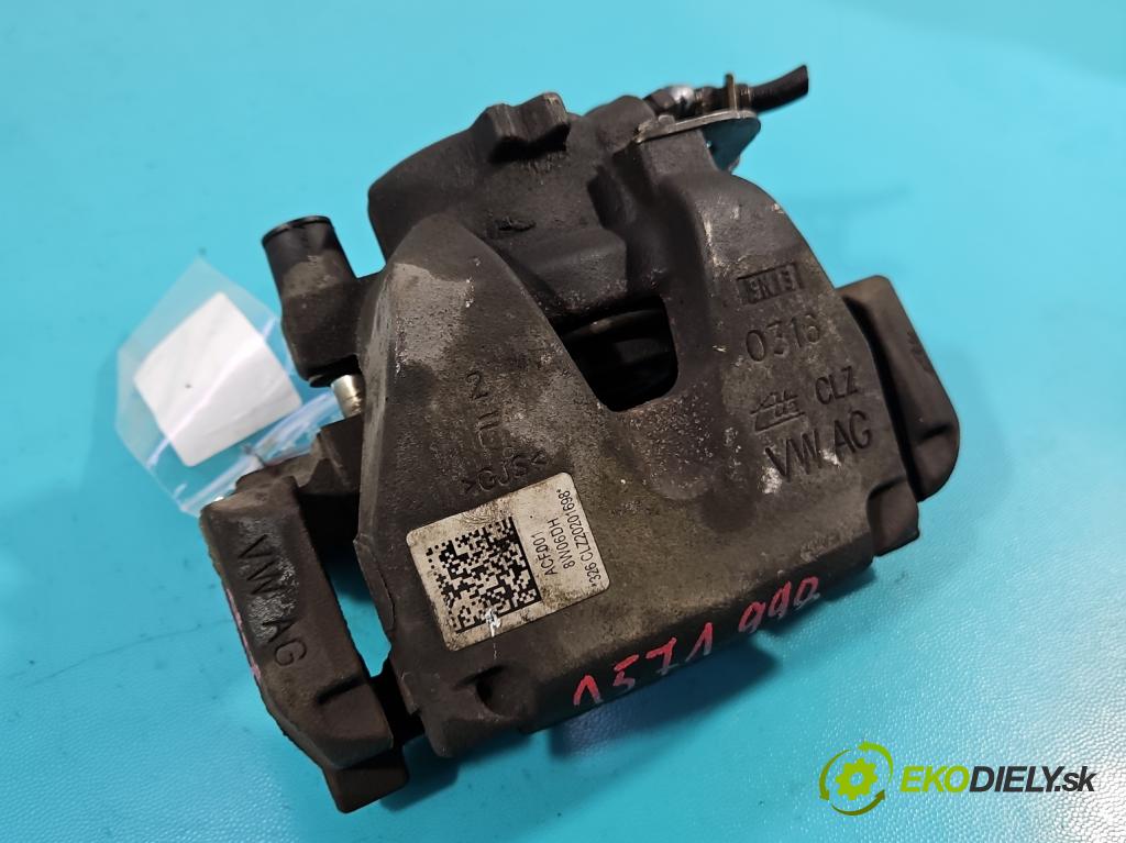 Audi A4 B9 2015-2024 2.0 TDI 190 HP automatic 140 kW 1968 cm3 5- brzdič predné pravý  (Kľučka dverí ostatné)