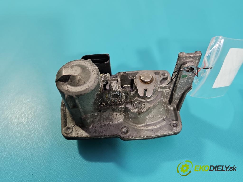 Audi A4 B9 2015-2024 2.0 TDI 190 hp automatic 140 kW 1968 cm3 5- škrticí klapka 3Q0253691K (Škrticí klapka)