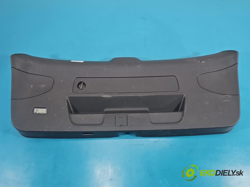 Audi A4 B9 2015-2024 2.0 TDI 190 HP automatic 140 kW 1968 cm3 5- Čalounictví: kufrové dvere 8W9867979