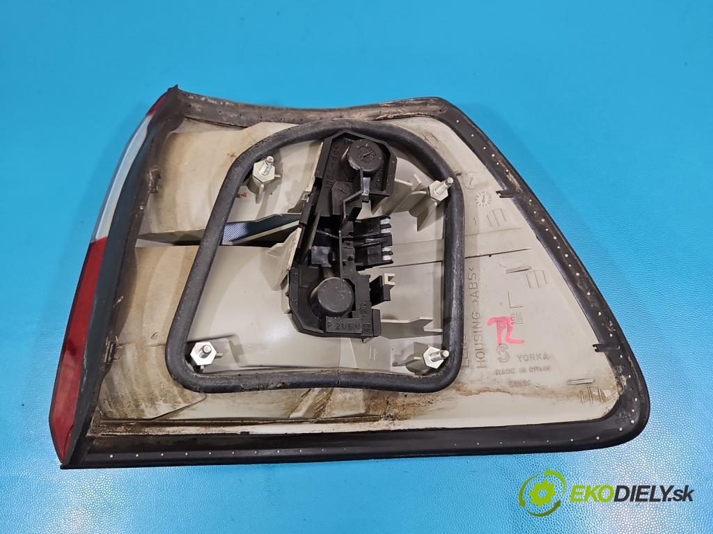 Opel Omega B 1994-2003 2.2 16V 144 HP manual 106 kW 2198 cm3 4- svetlo / reflektor zadné ľavé  (Kľučka dverí ostatné)