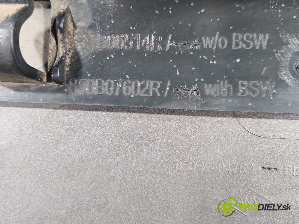 Dacia Duster III 24- 1.2 131 HP manual 96 kW 1199 cm3 5- nárazník zadné 850B24047R (Kľučka dverí ostatné)