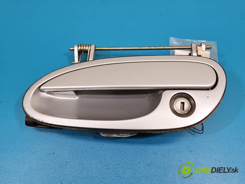 Opel Omega B 1994-2003 2.2 16V 144 HP manual 106 kW 2198 cm3 4- rukoväť predné ľavé mimo:  (Kľučka dverí vonkajšia predná ľavá)