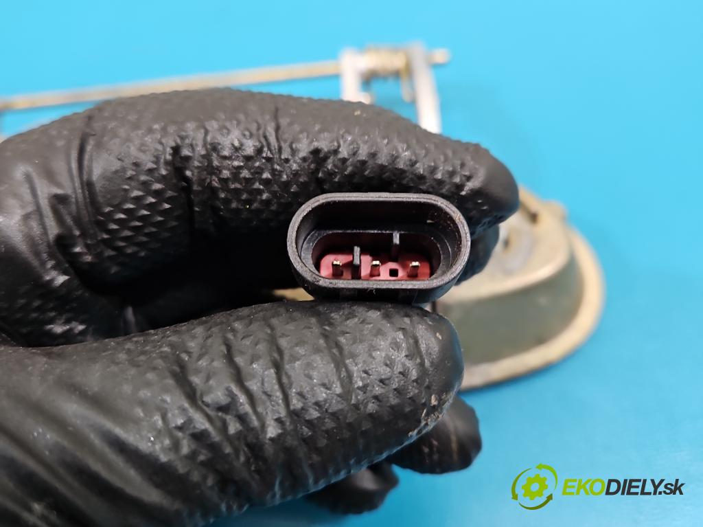 Opel Omega B 1994-2003 2.2 16V 144 HP manual 106 kW 2198 cm3 4- rukoväť predné ľavé mimo:  (Kľučka dverí vonkajšia predná ľavá)