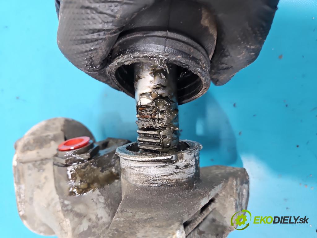 Vw Sharan I 1995-2010 1.9 tdi 110 HP manual 81 kW 1896 cm3 5- Ozubené kolo: volant