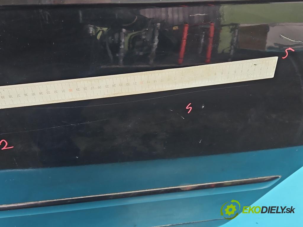 Audi A4 B7 2004-2008 3.0 tdi BKN: 204 HP automatic 150 kW 2967 cm3 5- dvere zadné ľavé  (Kľučka dverí ostatné)