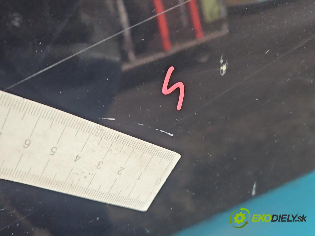 Audi A4 B7 2004-2008 3.0 tdi BKN: 204 HP automatic 150 kW 2967 cm3 5- dvere zadné ľavé  (Kľučka dverí ostatné)