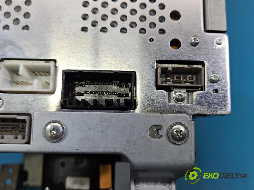 Honda Legend IV 2004-2012 3.5 V6 295HP automatic 217 kW 3471 cm3 4- Radio originál 39100-SJA-G01