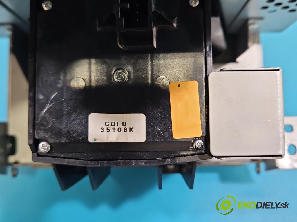 Honda Legend IV 2004-2012 3.5 V6 295HP automatic 217 kW 3471 cm3 4- Radio originál 39100-SJA-G01