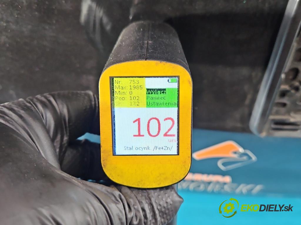 Dacia Duster III 24- 1.2 131 HP manual 96 kW 1199 cm3 5- zadna kufor  (Kapota zadná (kufor))